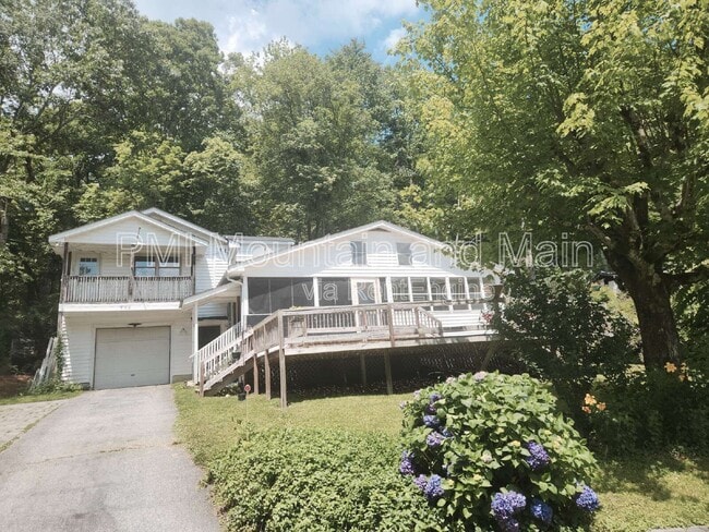 Photo - 488 Lake Hosea Dr