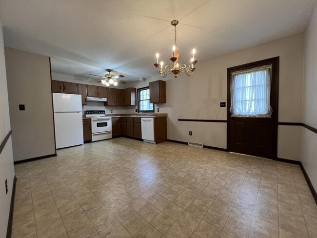 Photo - 6022 Applecrest Ct