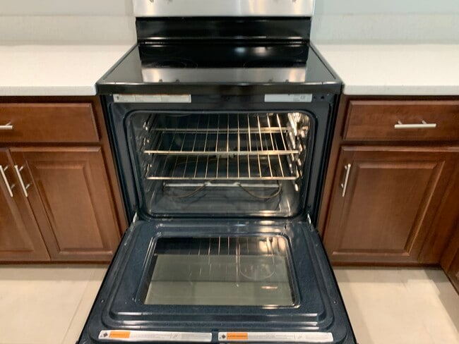 Photo - 25129 E Lenox Cir