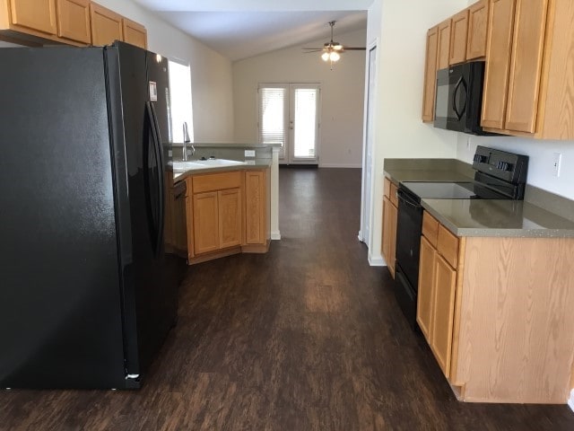 Photo - 1789 Keswick Rd