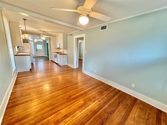 Photo - 2119 Avenue O 1/2