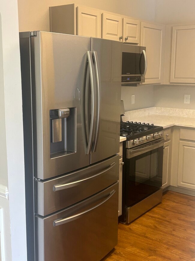 Photo - 282 Azalea Cir