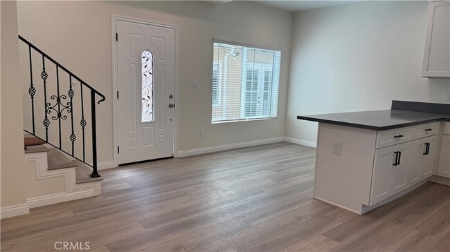 Photo - 3657 Mountain View Ave