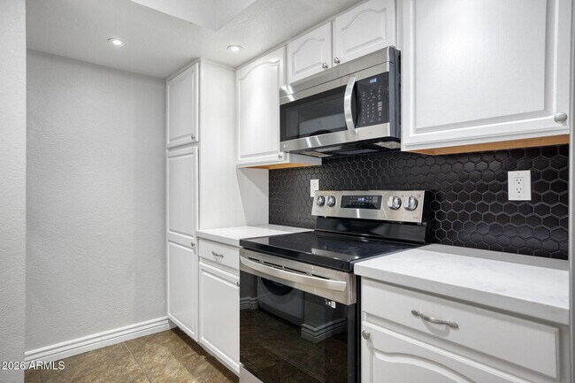 Photo - 10444 N 69th St Unit 201