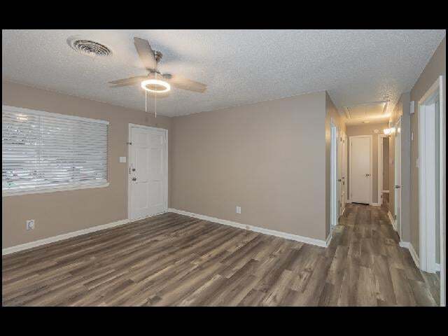 Photo - 4716 Buckingham Pl