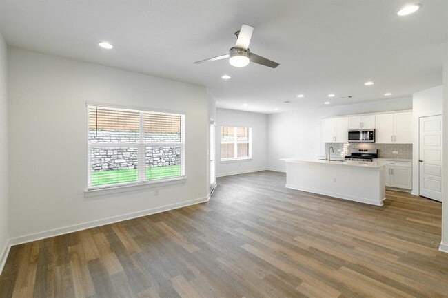 Photo - 1856 Bonham Ln