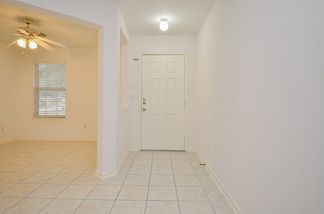 Photo - 13118 Cres Manor Ln
