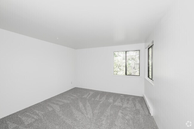 3BR, 2BA - 1235SF - Bedroom