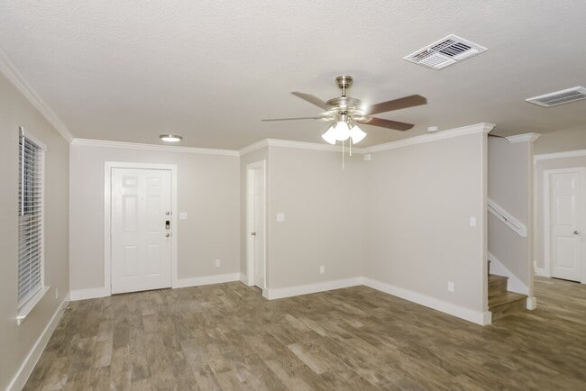 Photo - 5727 Sandy Canyon