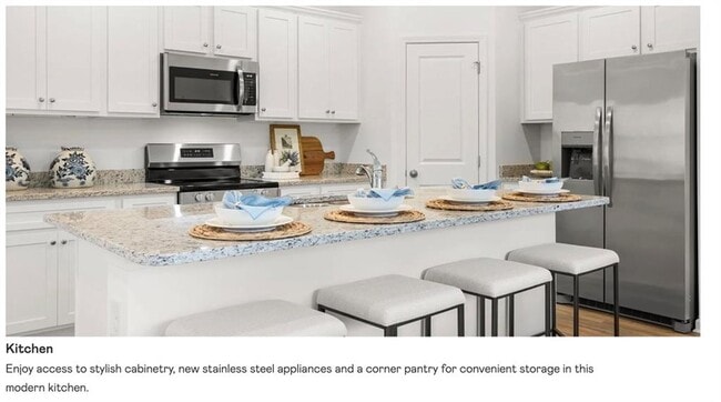 Photo - 137 Saddlebred Wy