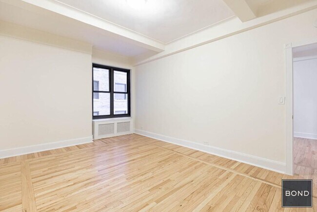 Building Photo - 166 Second Avenue Unit 8LM Rental