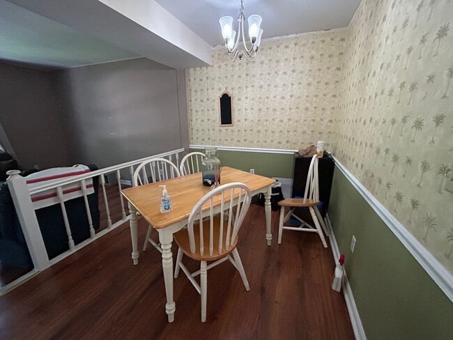Photo - 4 Bedroom, 2.5 Bath Townhouse for Rent – $2,700/Month
