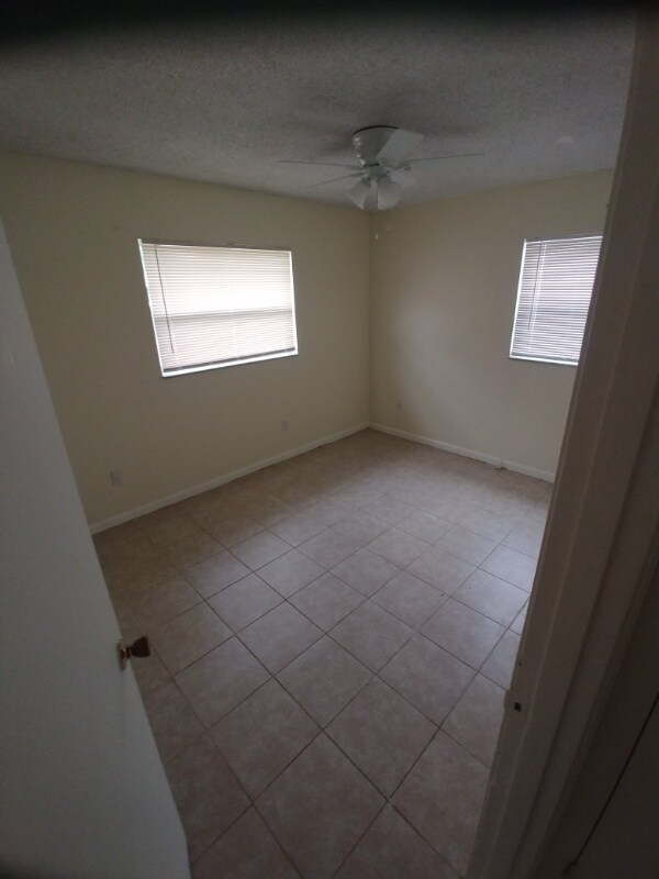 Photo - 920 Valleydale Ave