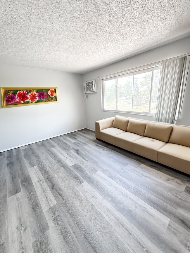 Photo - Blackstone Apartments Unit B10