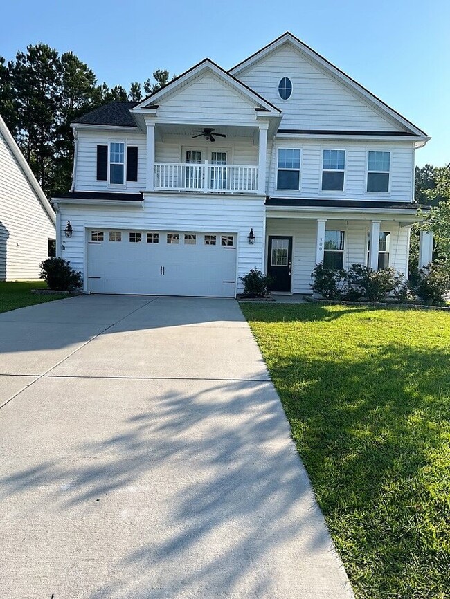 Photo - 300 Bracken Fern Rd House