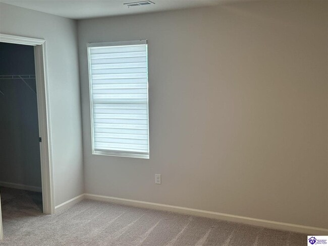 Photo - 309 Smt Crk Dr