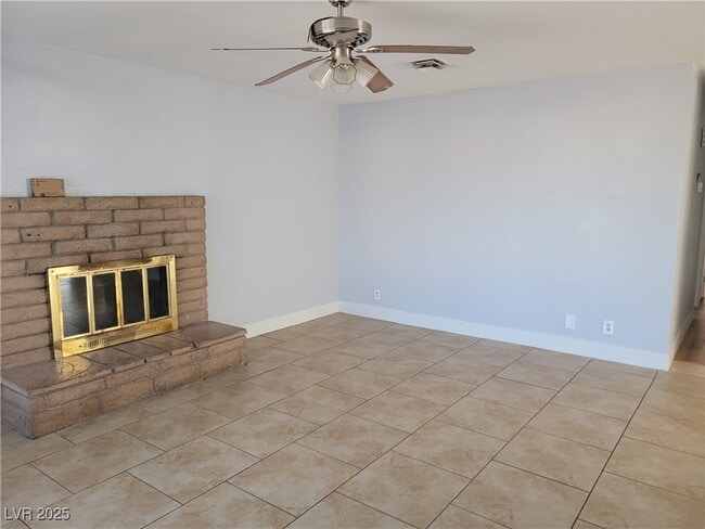Building Photo - 1700 N Timber Ln Rental