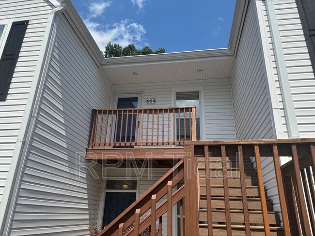 Building Photo - 924 Ironwood Dr Rental