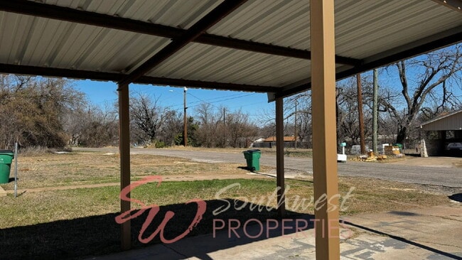 Photo - Newly Renovated 3 Bed / 2 Bath – Just 1 Mile from Tarleton!