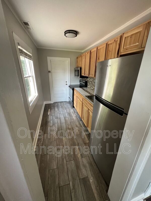 Photo - 2450 Benton Blvd