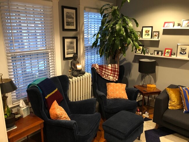 Photo - 1122 Owen Place NE Unit Frontbedroom