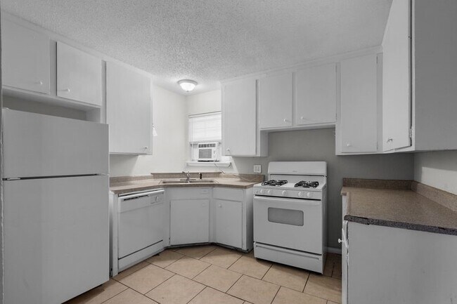 Photo - 3501 Avenue M Unit 4