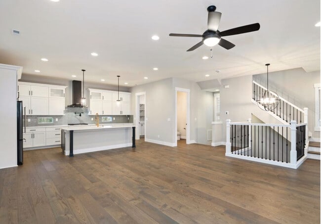 Photo - 7457 S 129th St