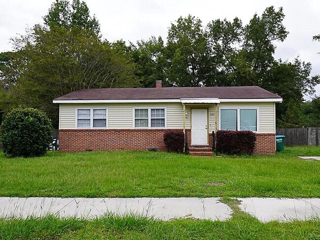 Adorable Three Bedroom in Beaufort - Adorable Three Bedroom in Beaufort House