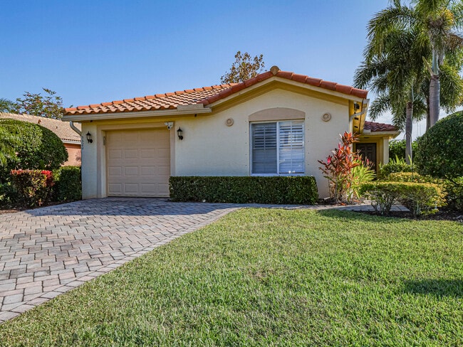 Photo - 5520 45th Ave