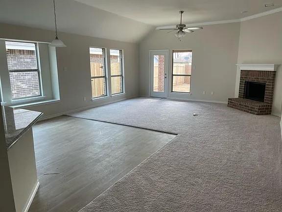 Photo - 1739 Wooley Way