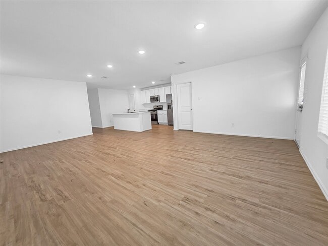 Photo - 9518 Brookside Point Dr