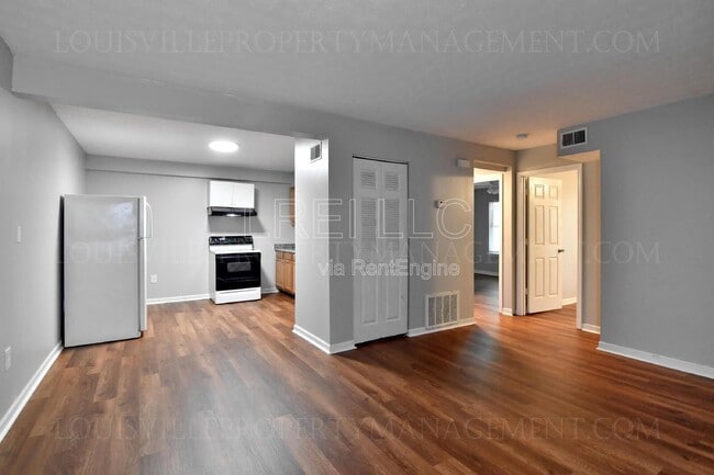 Photo - 715 M St Unit 2