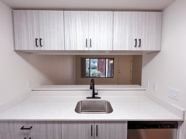 Photo - 5005 SW Murray Blvd Unit 302