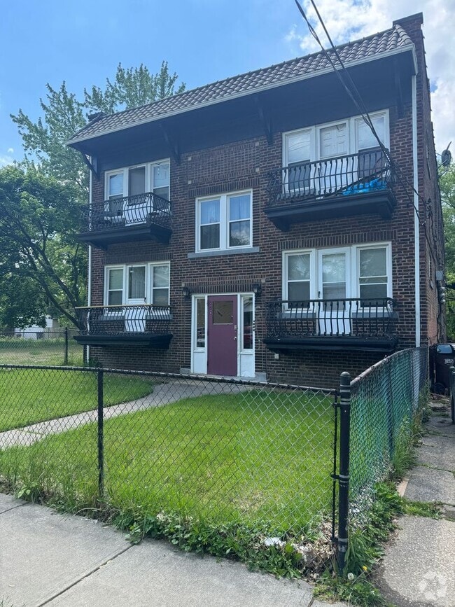 Building Photo - 880 E 144th St Unit TWO Rental