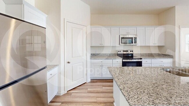 Photo - 1806 McCree St