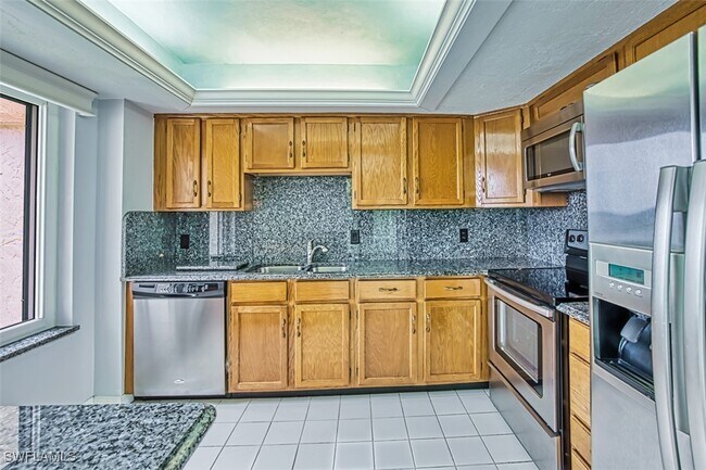 Photo - 7430 Lake Breeze Dr Unit 512