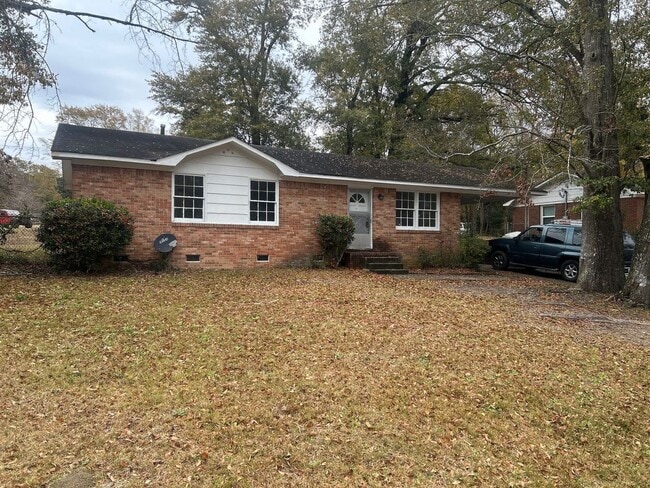 Photo - 3 bed, 1 1/2 bath  Forest Acres brick home located off of Satchel Ford Rd