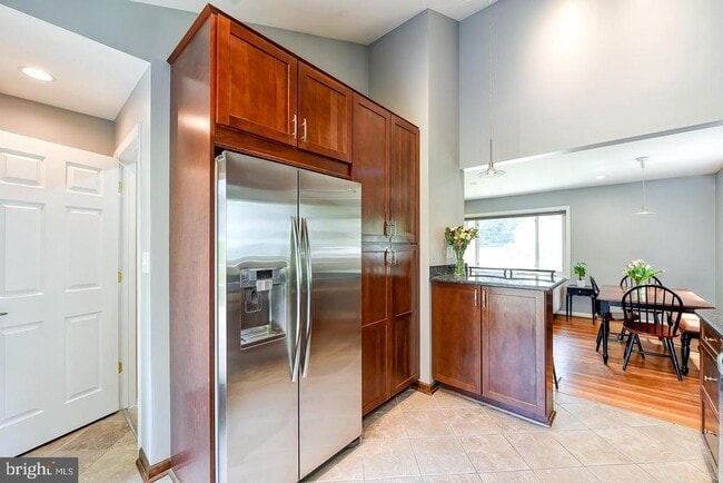 Photo - 6429 Maplewood Dr