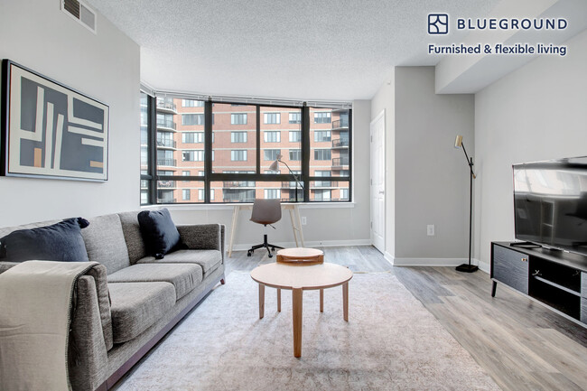 Building Photo - 901 15th St S Rental