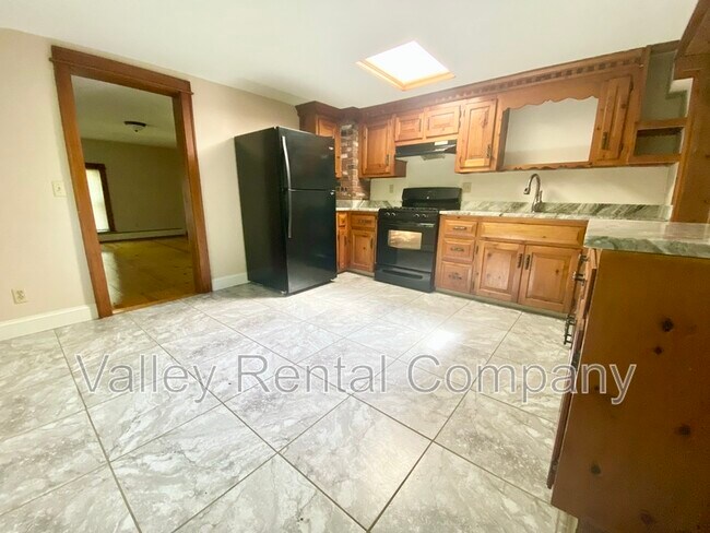 Photo - 37 Middle St