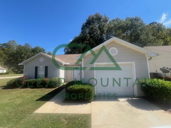 Building Photo - Modern Updates! 3 Bed/2 bath Single Family Home! Unit 1 EC