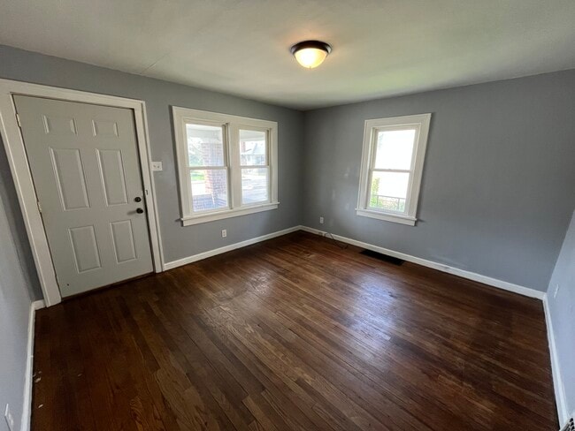 Photo - 3614 Columbus Ave