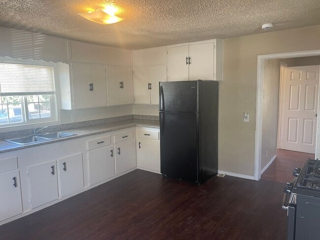 Photo - 802 S Stockton St