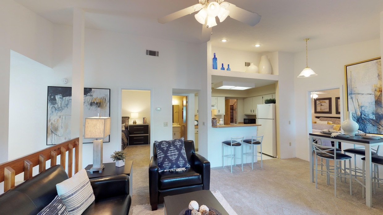 Photo - Spyglass Apartments
