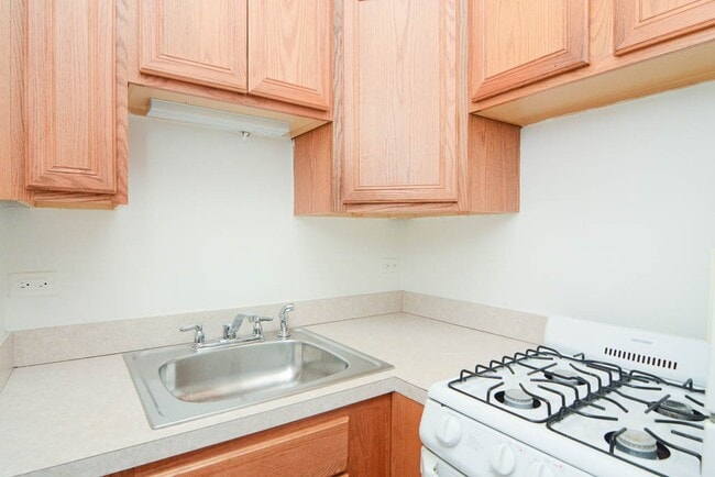 Photo - 516 W Melrose St Unidad 804