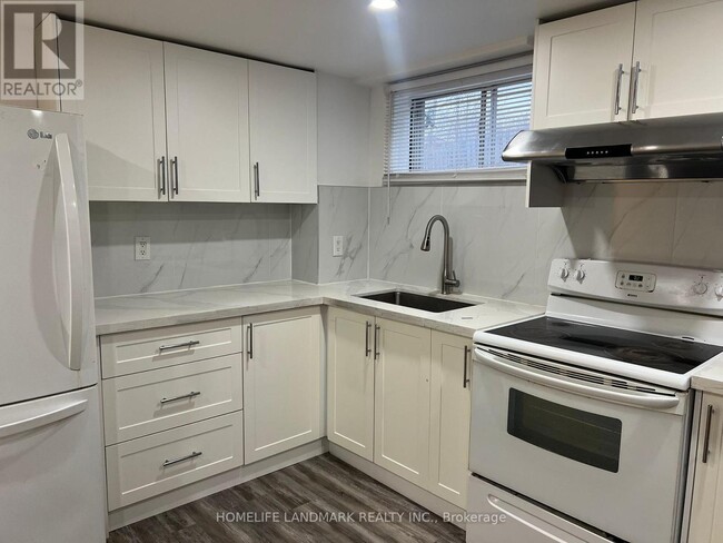 Photo - 25 Navaho Dr