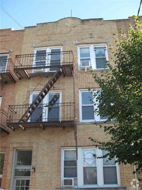 Building Photo - 21-07 38th St Unit 2F Rental