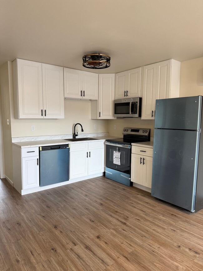 Photo - Newly Renovated 2BR in Downtown Myersville! Unit #8