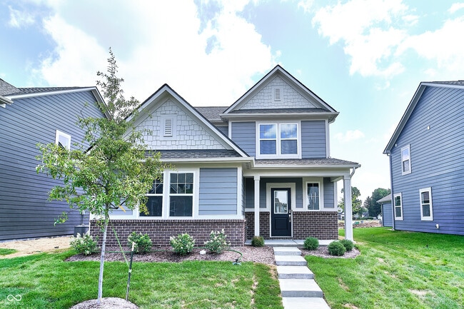 Photo - 425 Eisenhower St