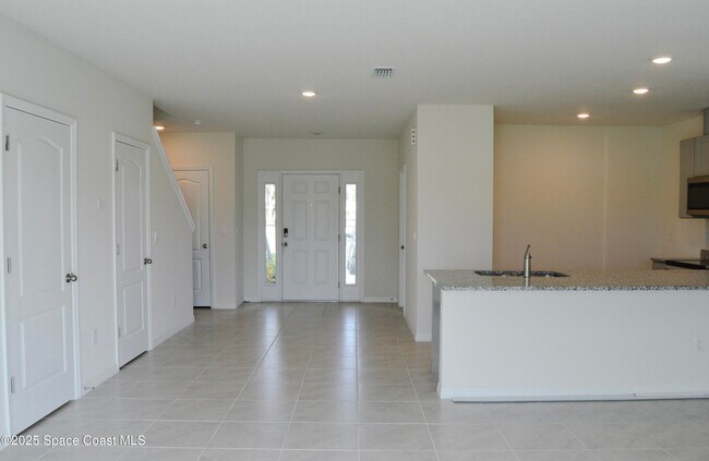Photo - 2712 Golden Trout Ln